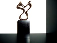 bronzen mini urn beeldje verbondenheid