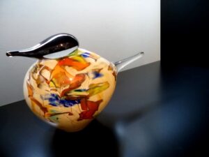 mini urn vogel as herinnering