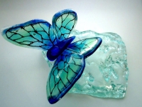 moderne glazen vlinder urn
