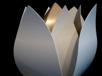 stalen urn tulp modern